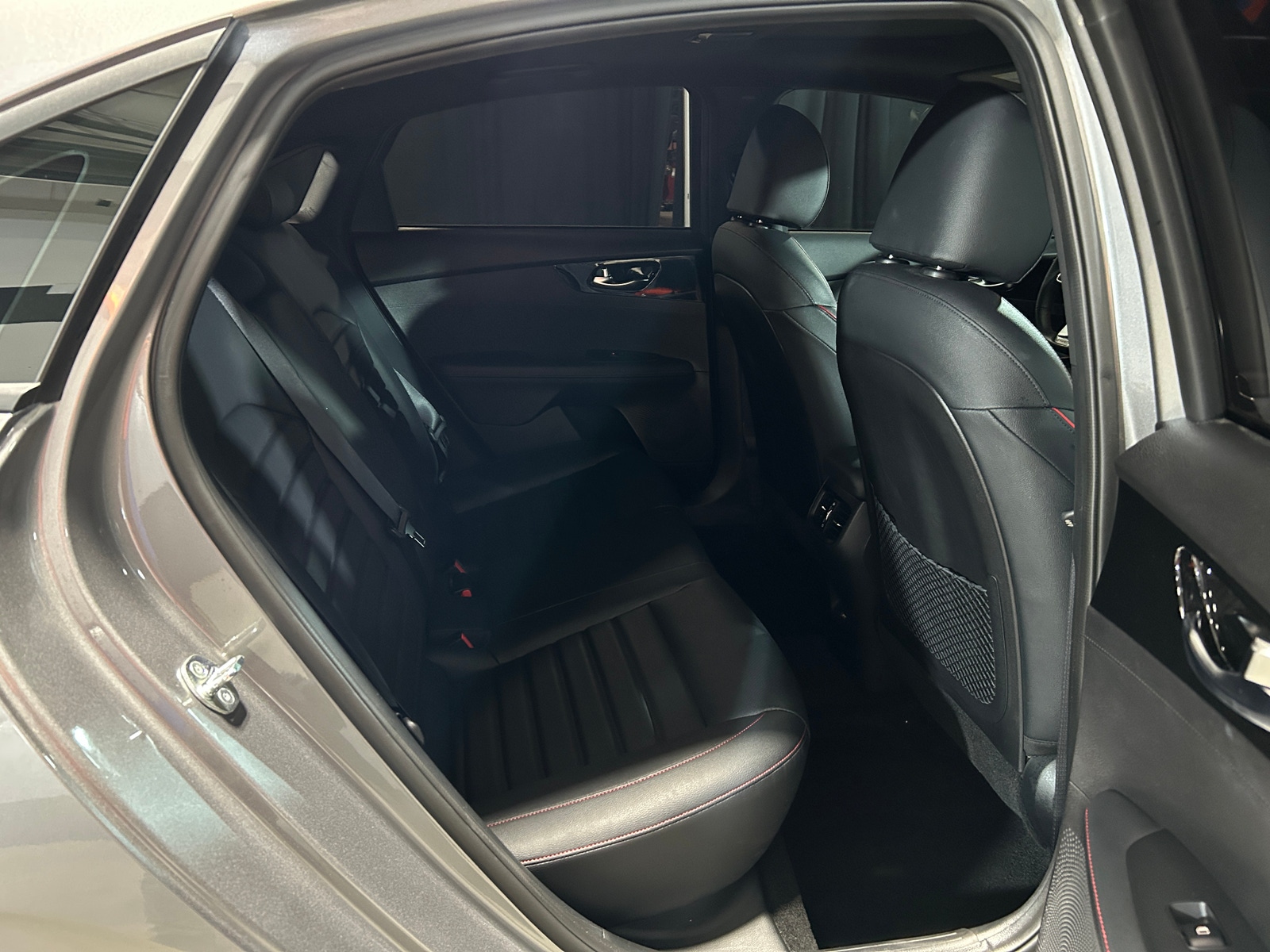 Thumbnail: 2023 Kia Forte - 5