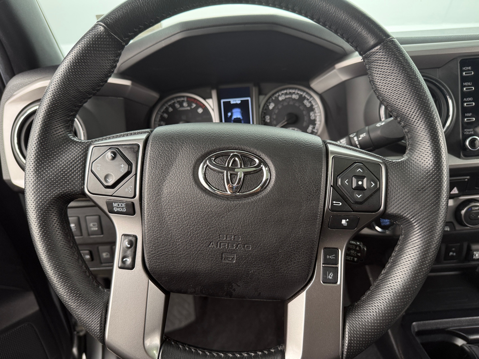 Thumbnail: 2022 Toyota Tacoma - 4