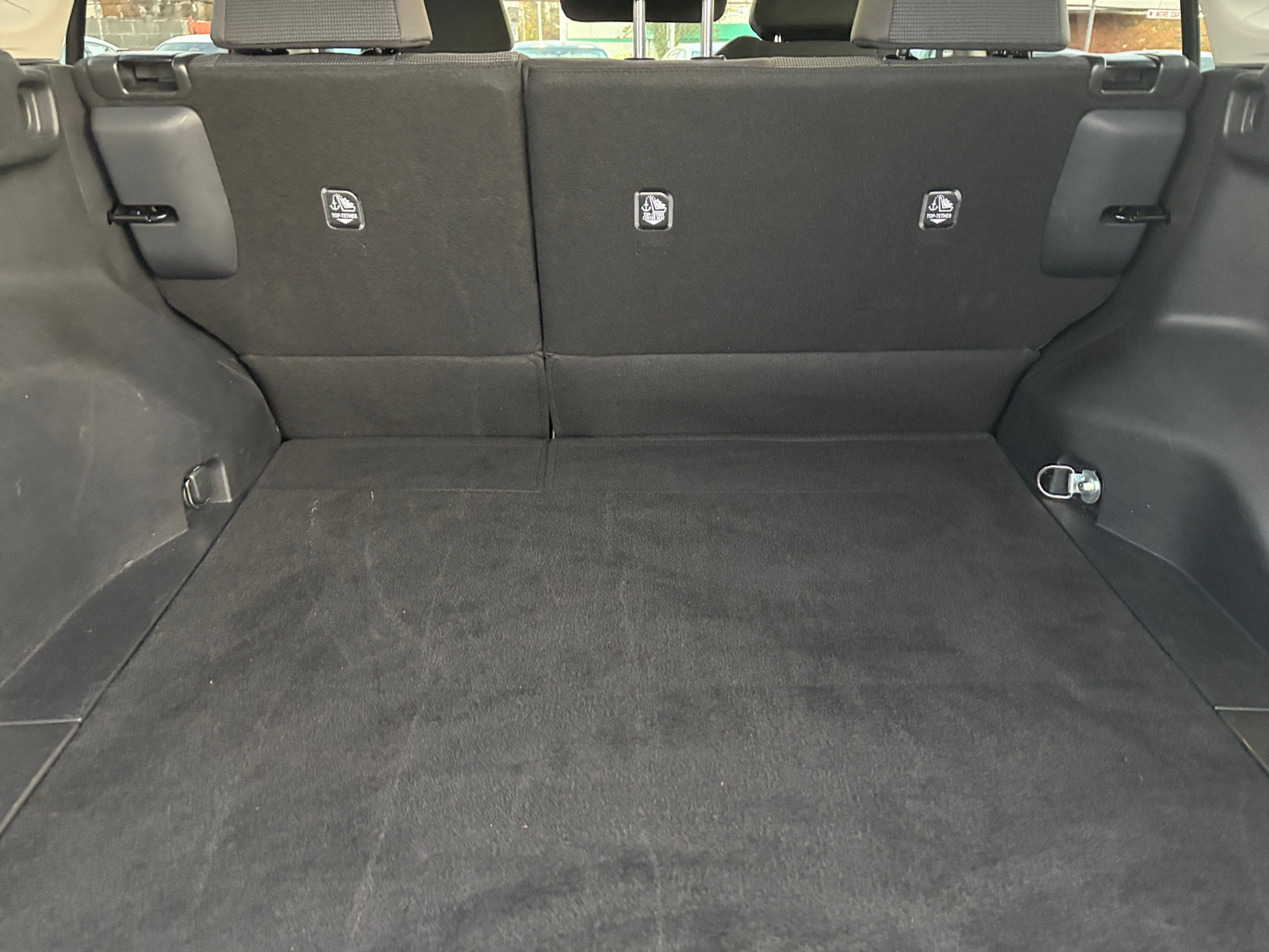 Thumbnail: 2025 Toyota RAV4 - 6