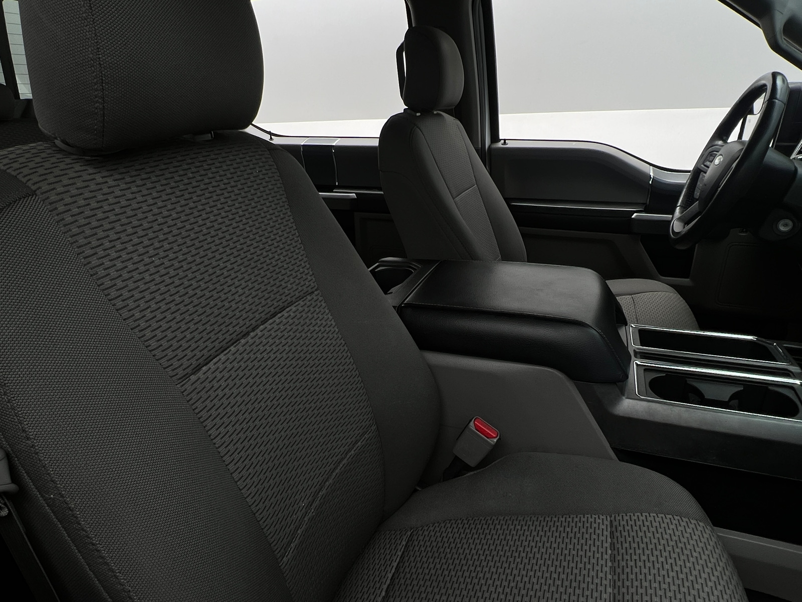 Thumbnail: 2015 Ford Econoline - 2