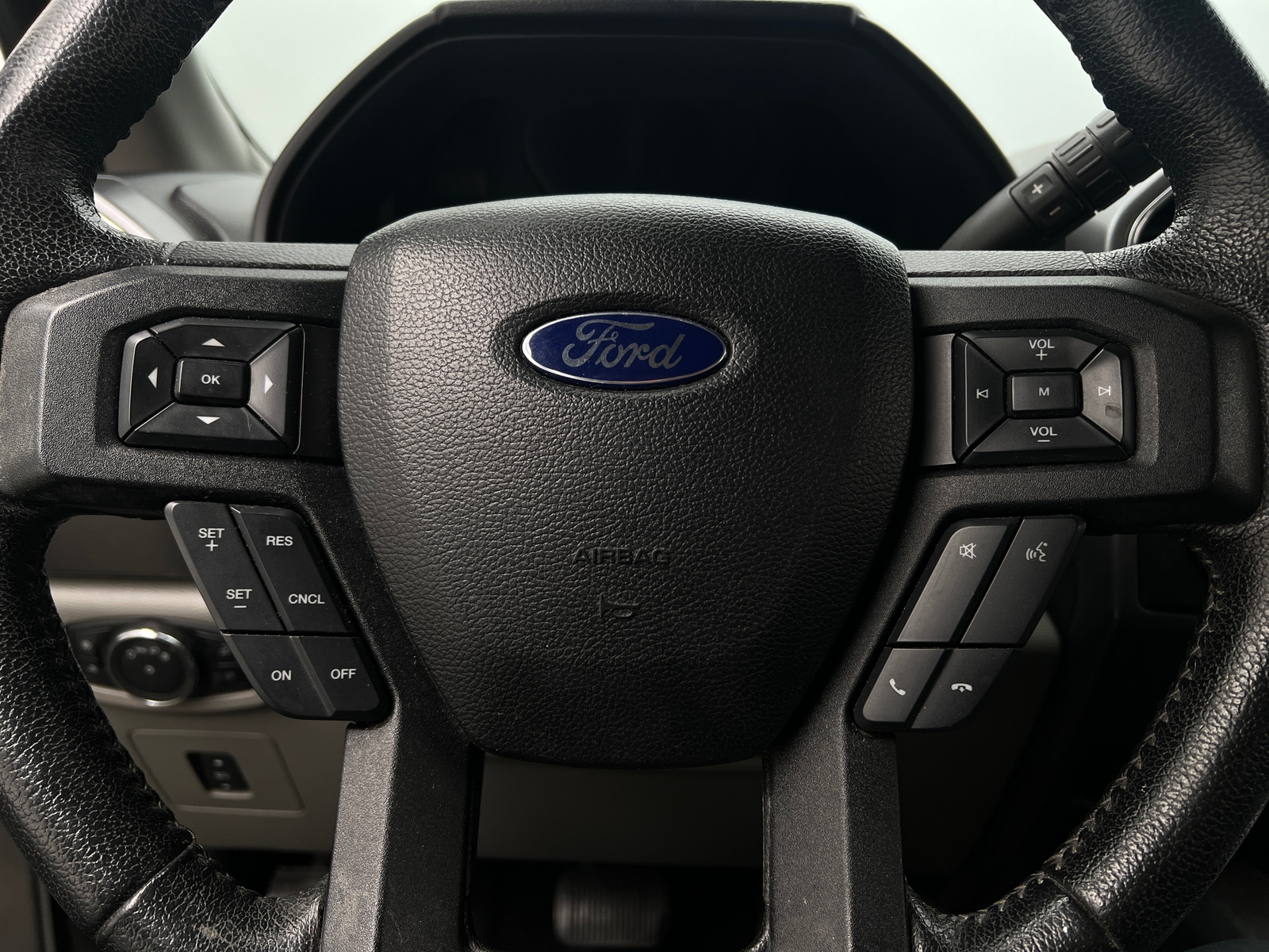 Thumbnail: 2015 Ford Econoline - 5