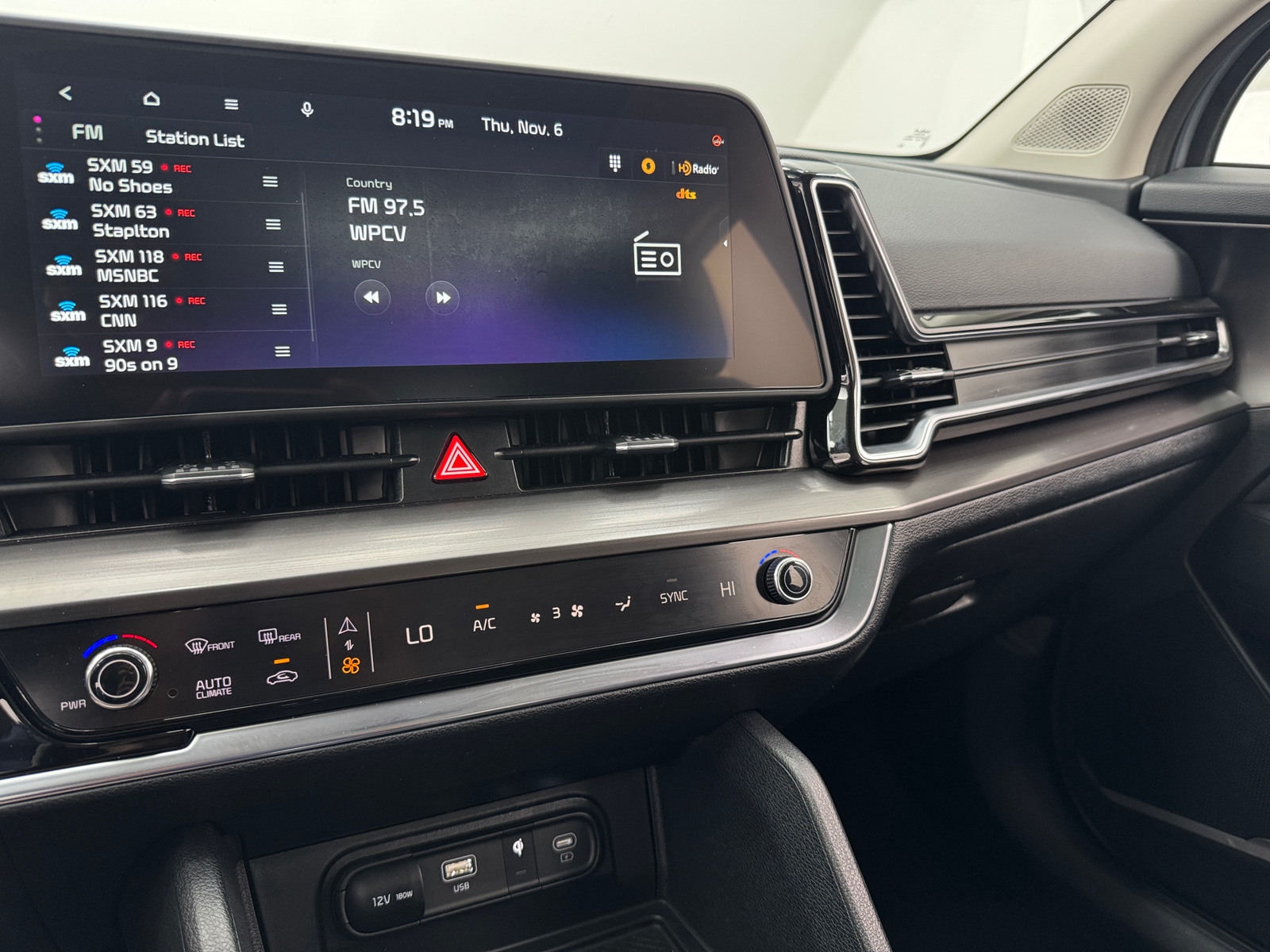 Thumbnail: 2025 Kia Sportage - 3