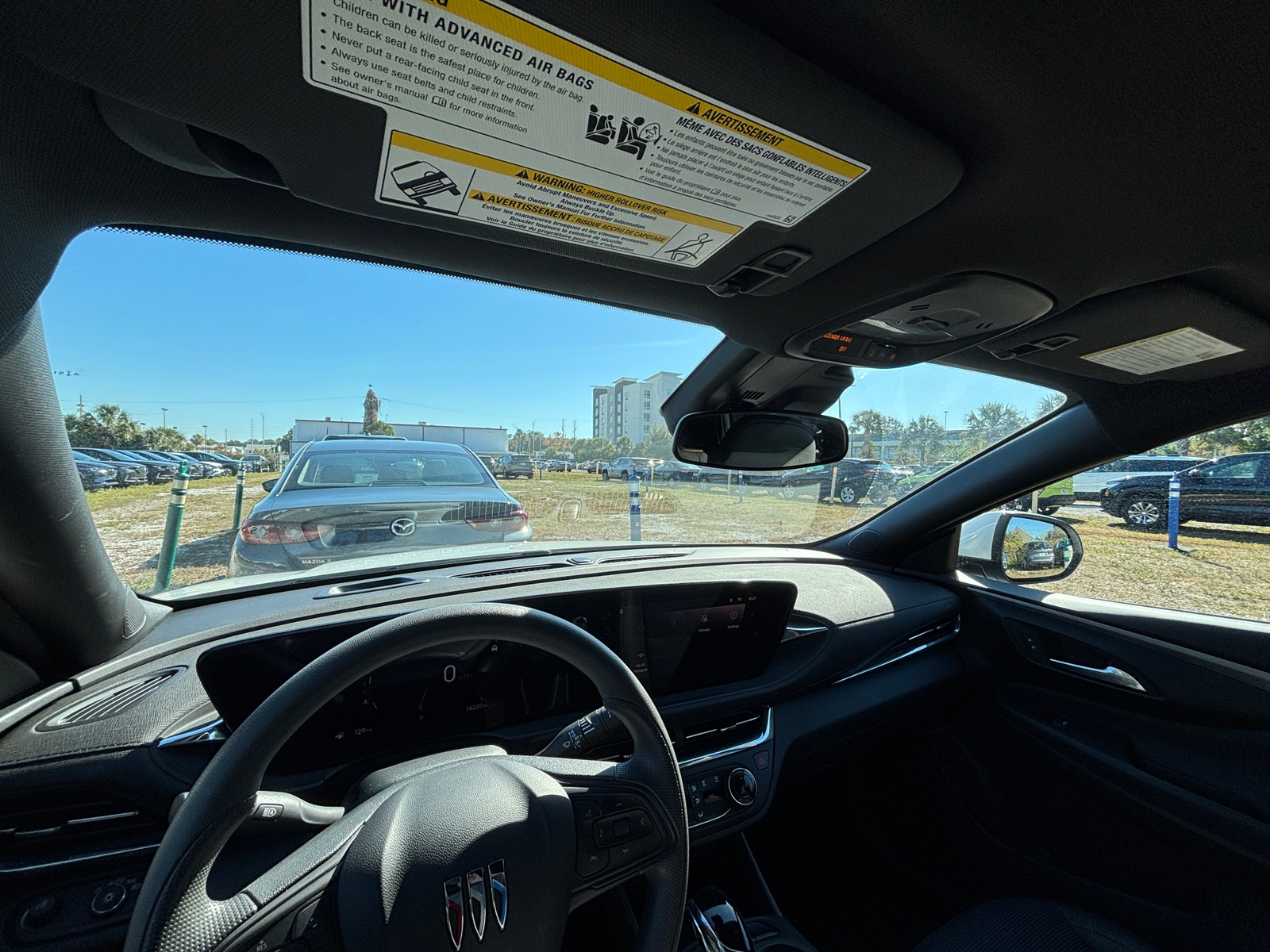 Thumbnail: 2025 Buick Envista - 3