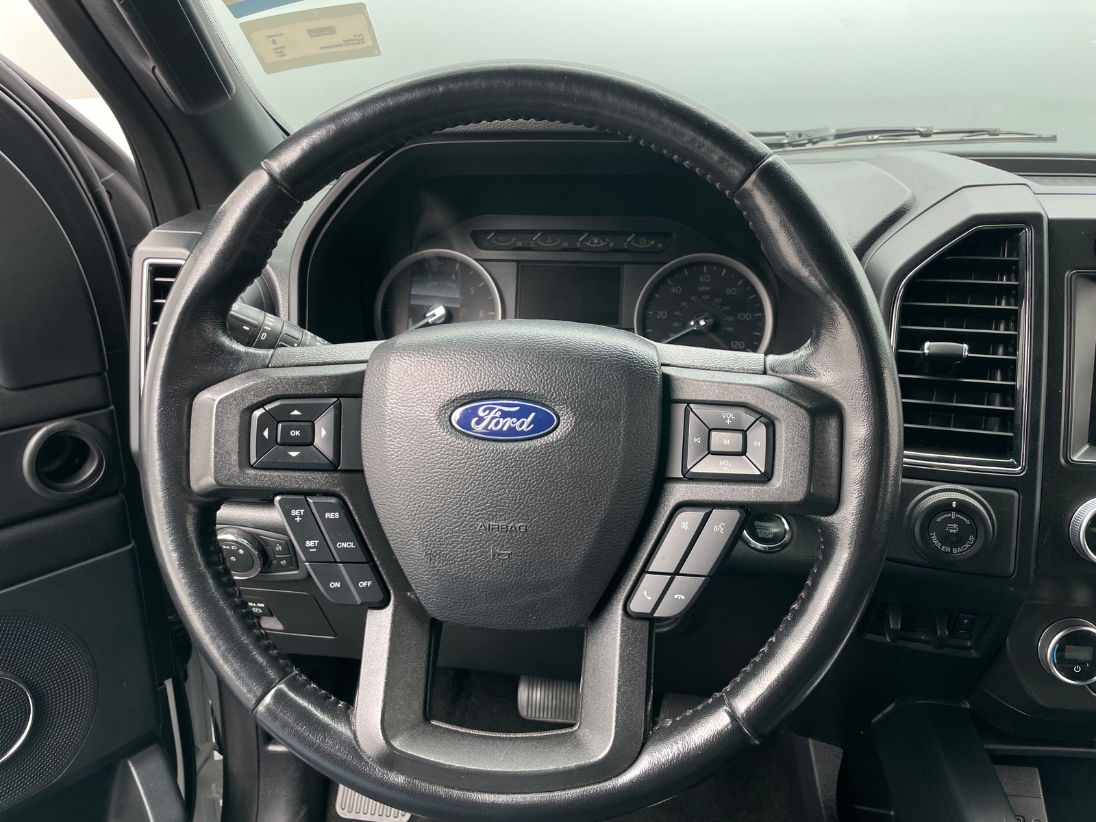 Thumbnail: 2021 Ford Expedition - 5