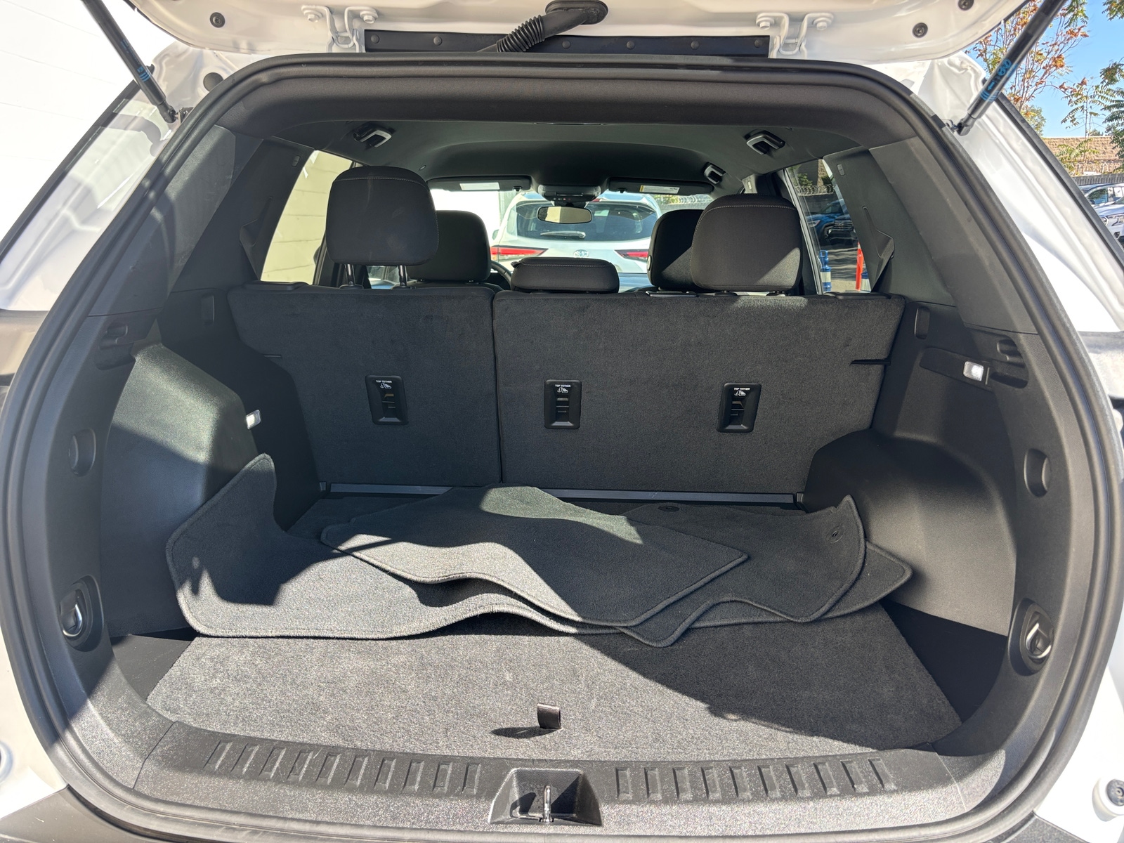 Thumbnail: 2025 Chevrolet Equinox - 6