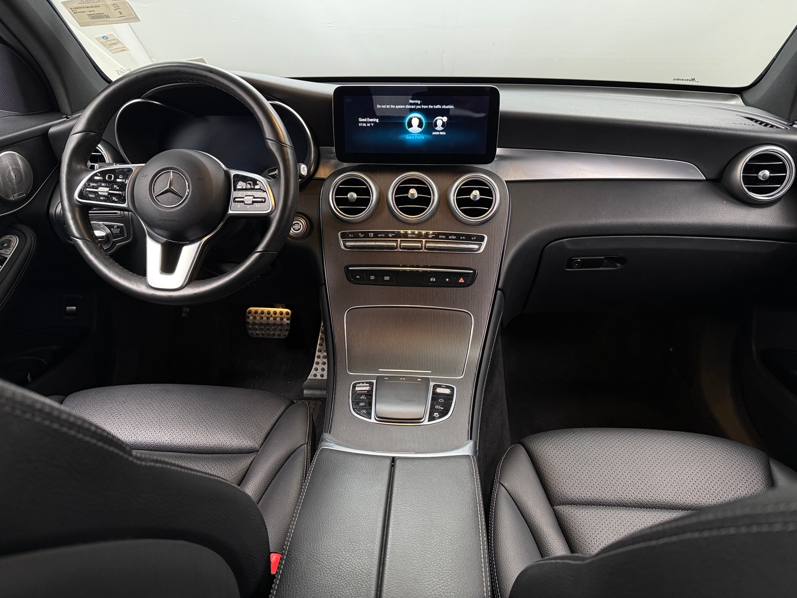 Thumbnail: 2021 Mercedes-Benz GLC - 3