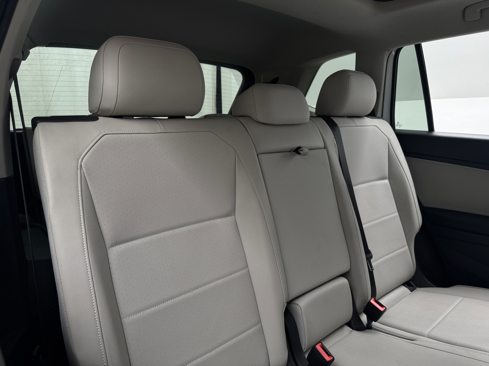 Thumbnail: 2021 Volkswagen Tiguan - 5