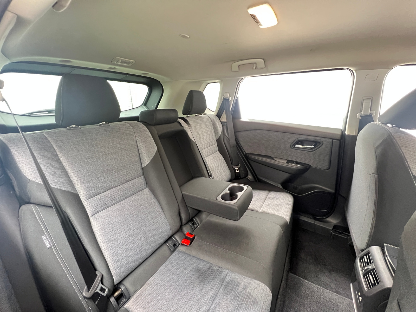 Thumbnail: 2023 Nissan Rogue - 6