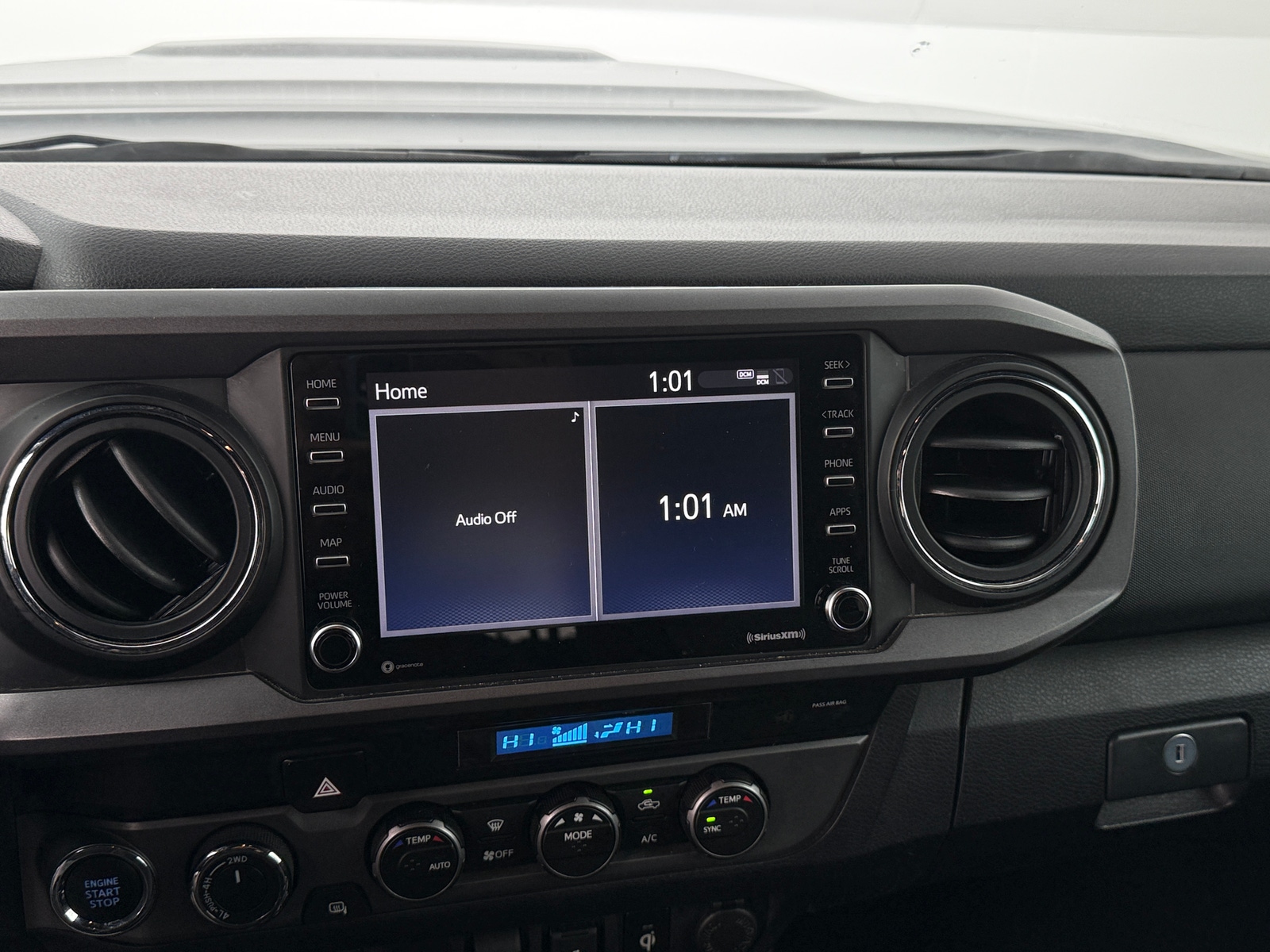 Thumbnail: 2021 Toyota Tacoma - 3