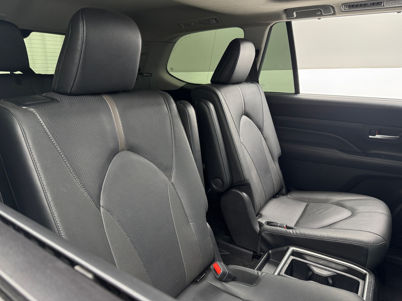 Thumbnail: 2024 Toyota Grand Highlander - 6