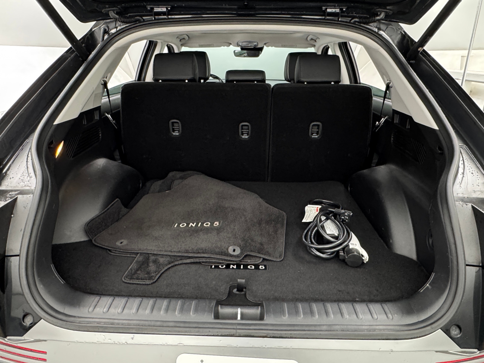 Thumbnail: 2023 Hyundai Ioniq 5 - 6