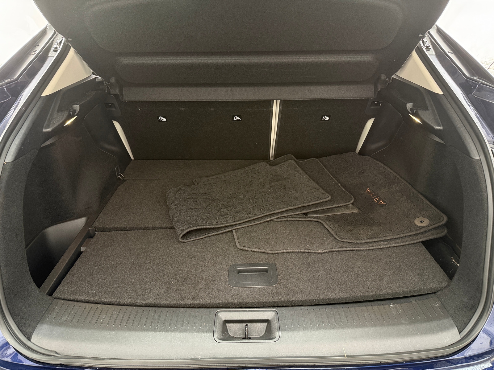 Thumbnail: 2024 Nissan Ariya - 6