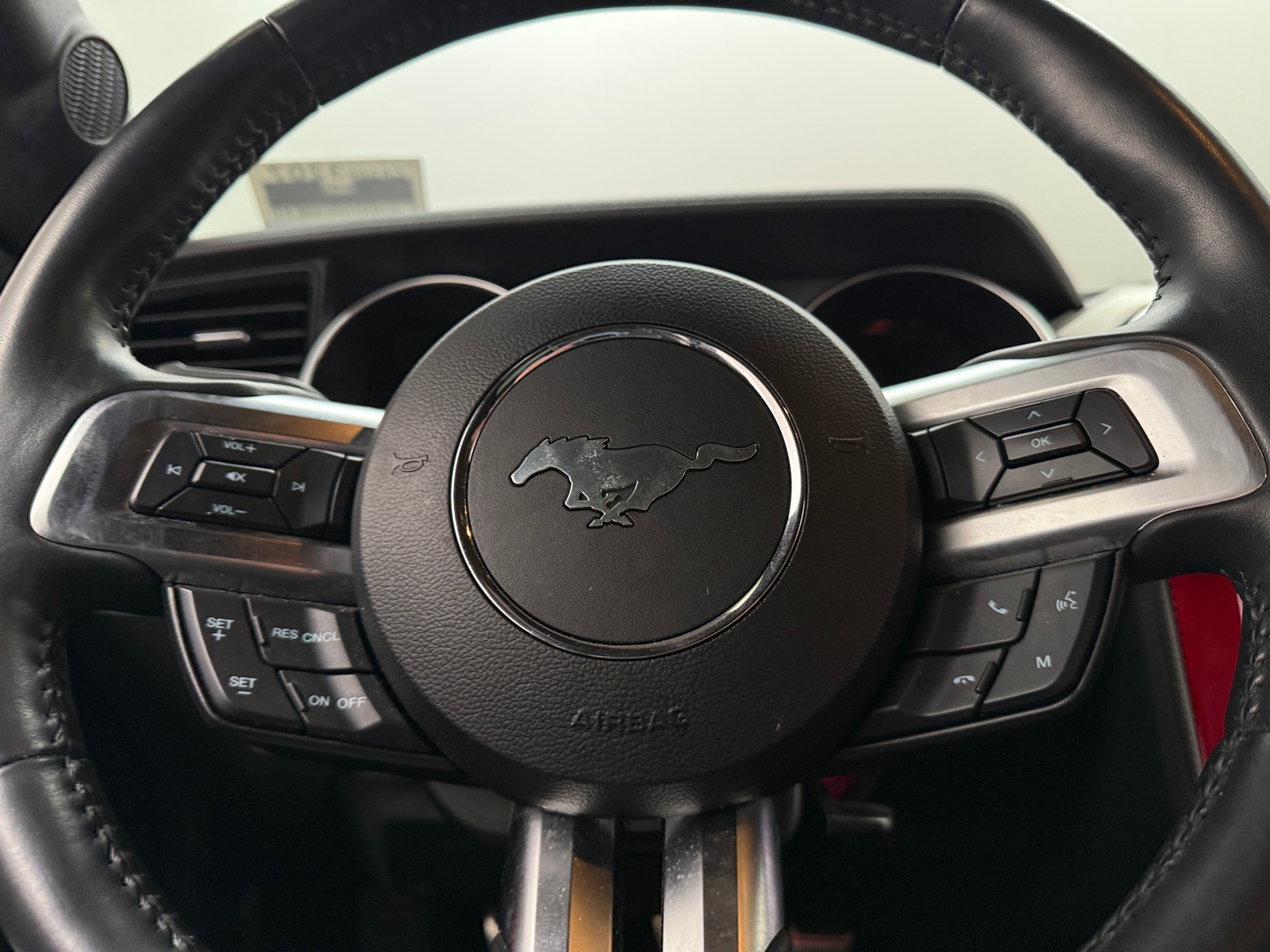 Thumbnail: 2018 Ford Mustang - 3