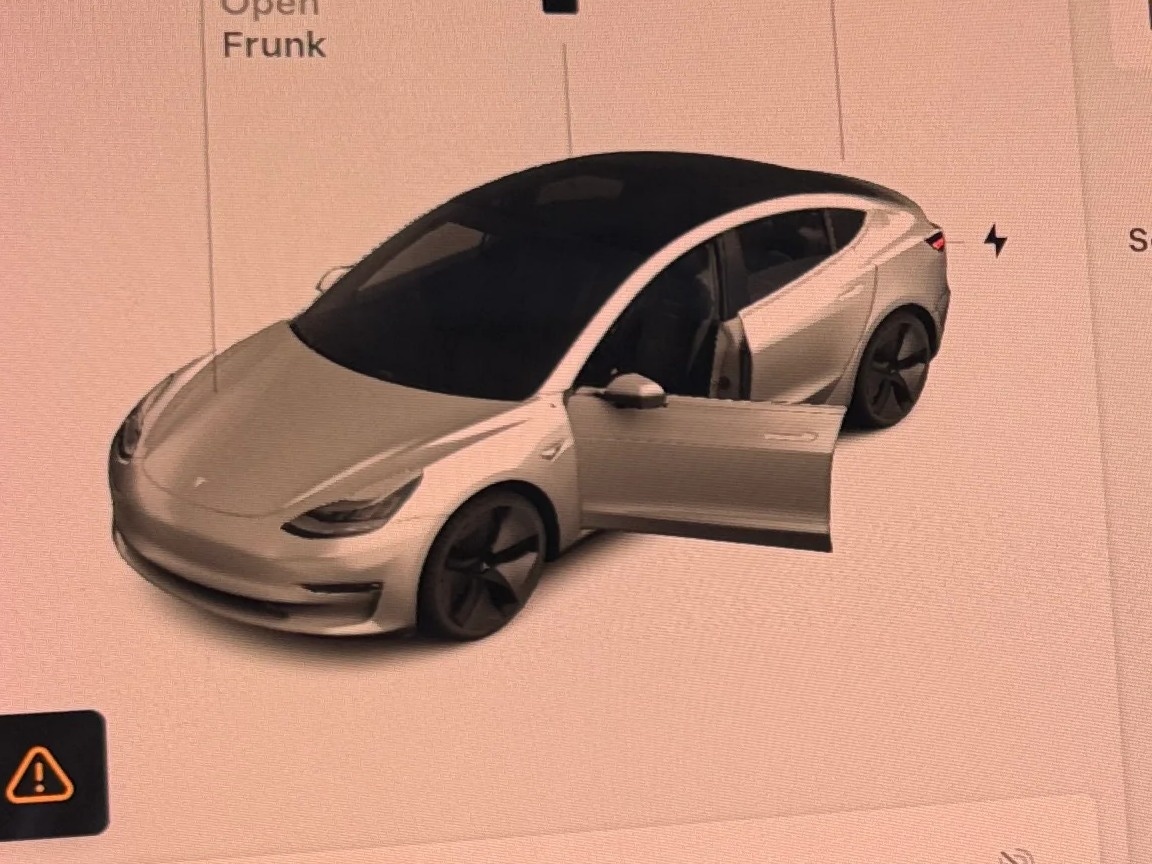 Thumbnail: 2018 Tesla Model 3 - 3