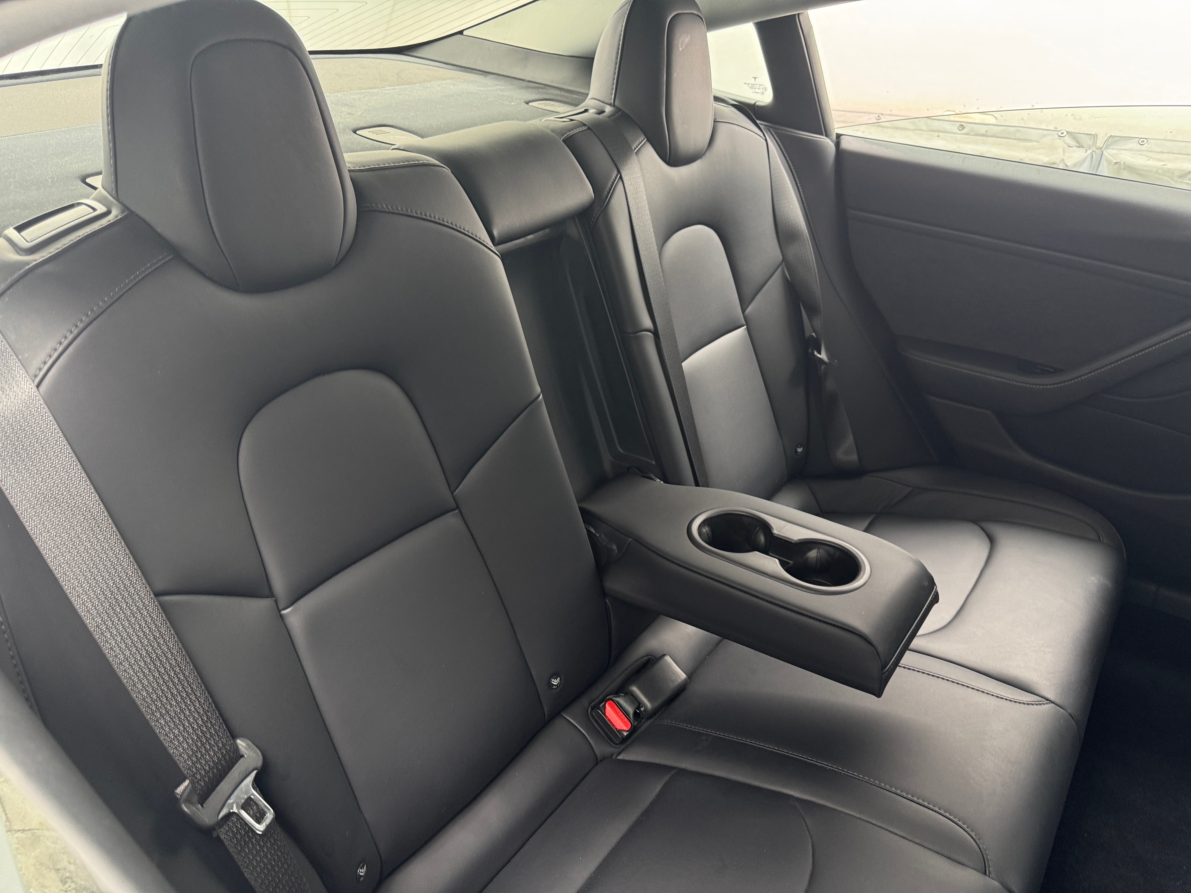 Used 2018 Tesla Model 3 Long Range with VIN 5YJ3E1EA5JF005042 for sale in Oak Creek, WI