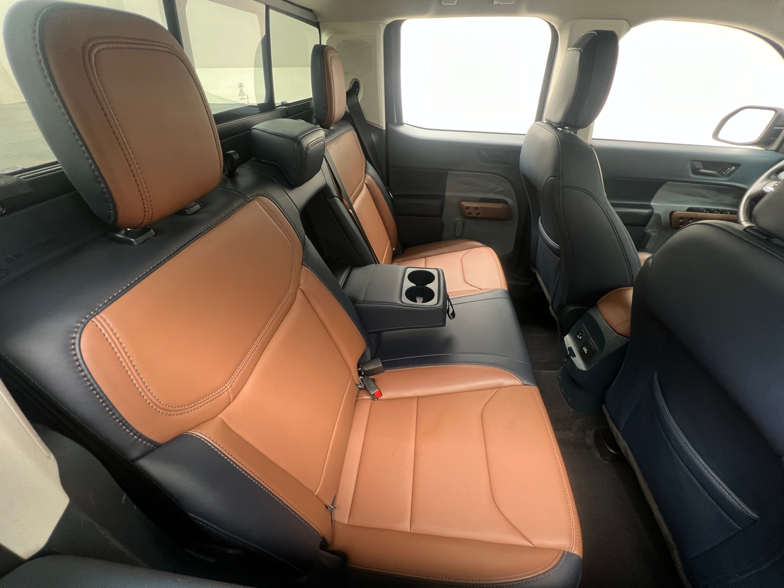 Thumbnail: 2022 Ford Maverick - 6