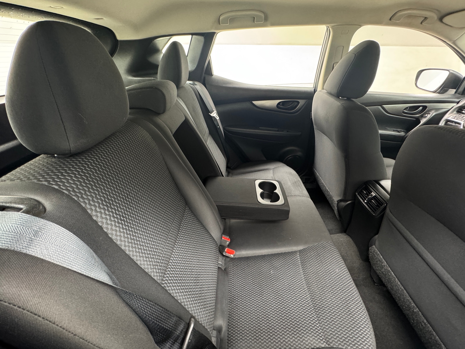 Thumbnail: 2019 Nissan Rogue Sport - 6