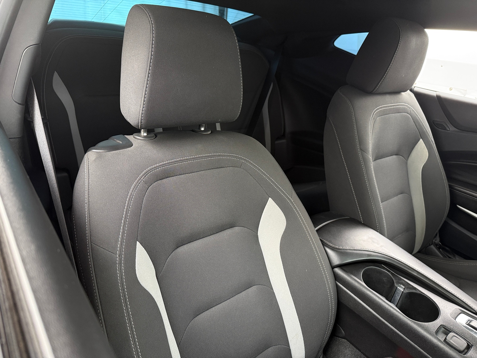 Thumbnail: 2018 Chevrolet Camaro - 2