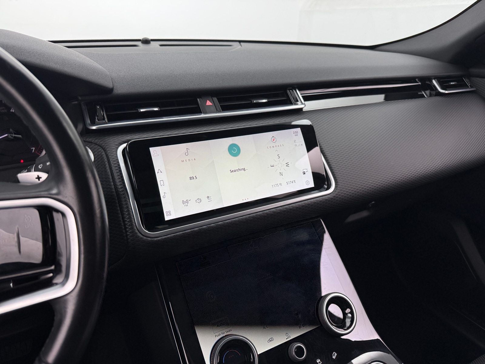 Thumbnail: 2022 Land Rover Range Rover Velar - 3