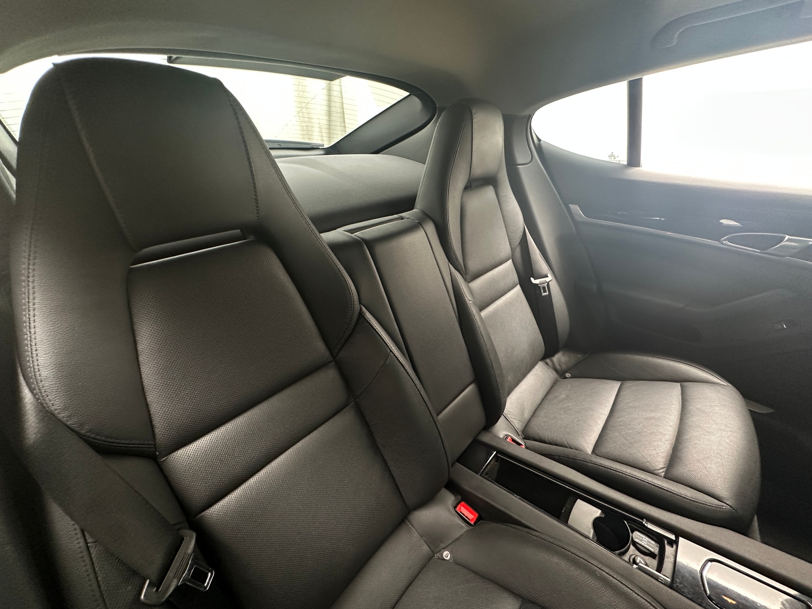 Thumbnail: 2011 Porsche Panamera - 5