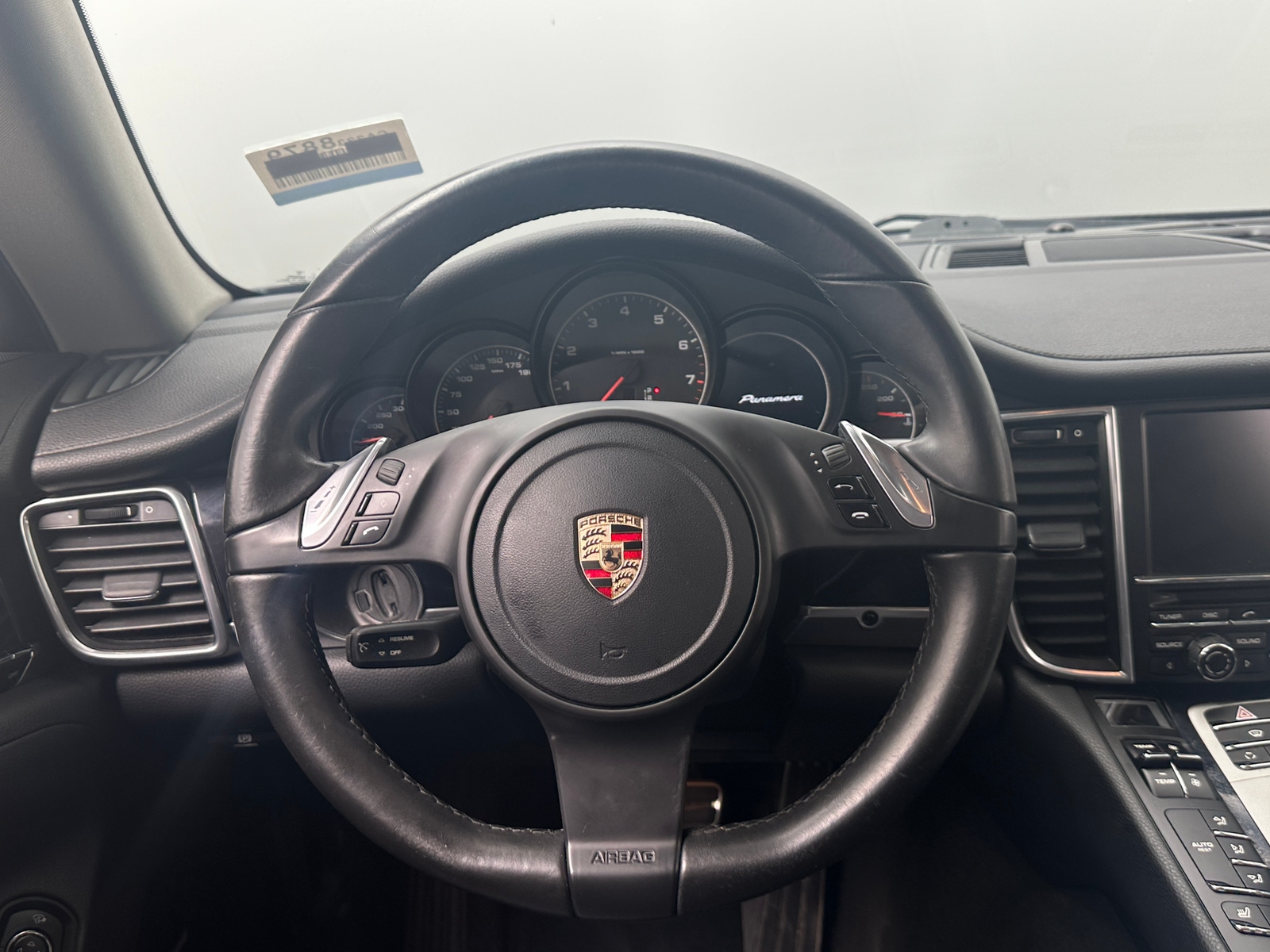 Thumbnail: 2011 Porsche Panamera - 4