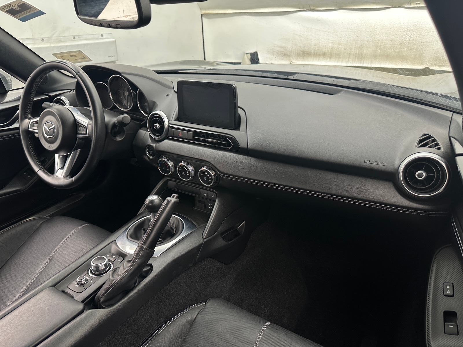 Thumbnail: 2022 Mazda MX-5 Miata - 3