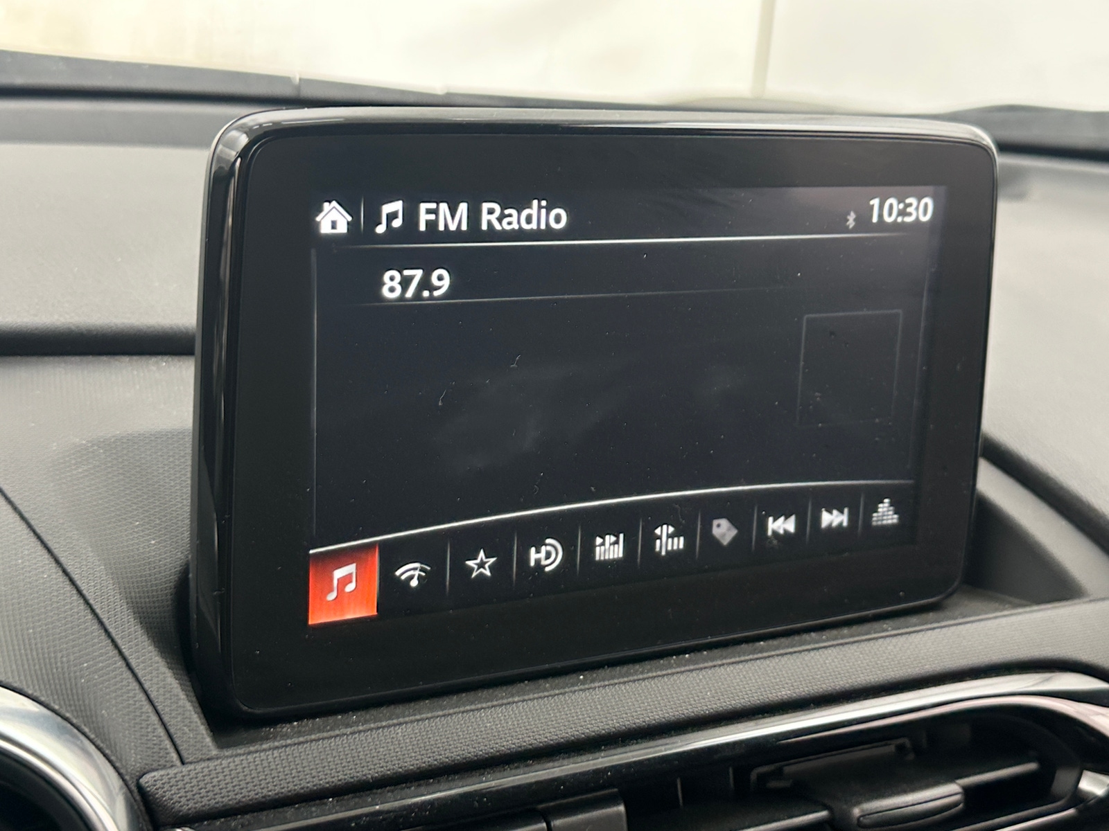 Thumbnail: 2022 Mazda MX-5 Miata - 4