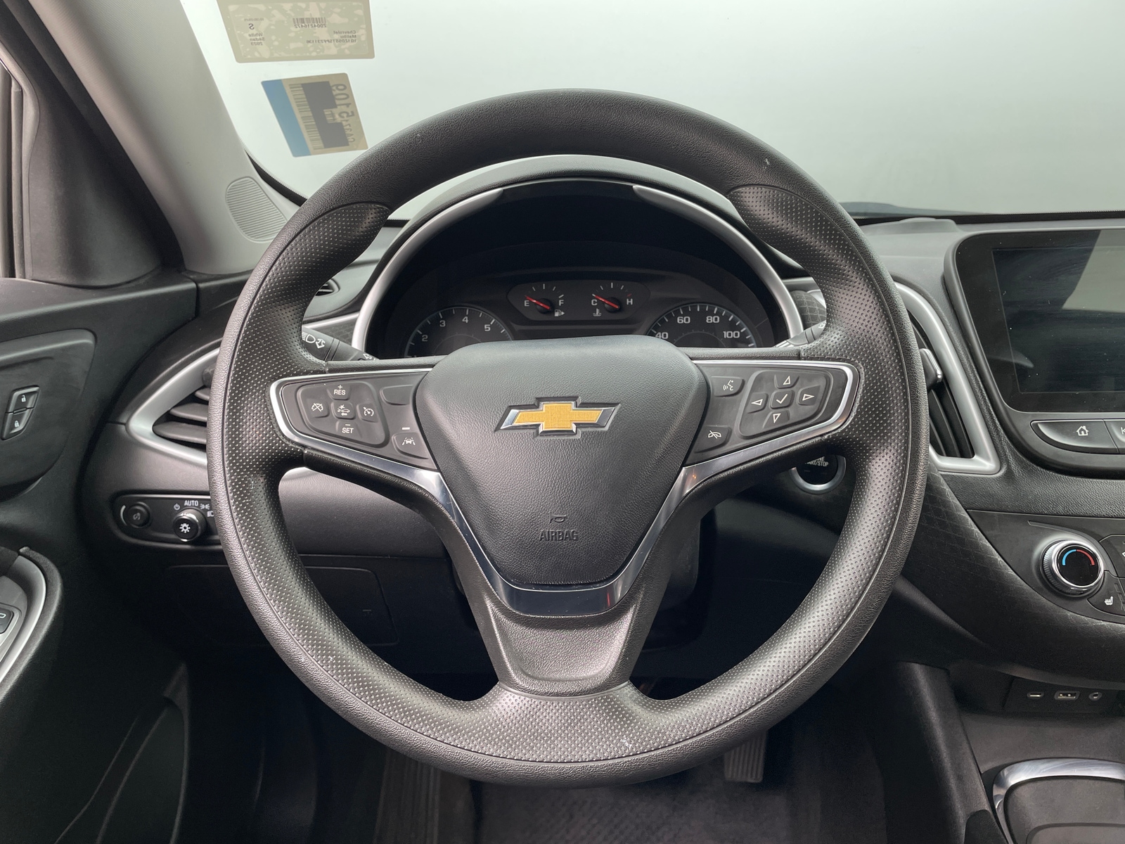 Thumbnail: 2023 Chevrolet Malibu - 5