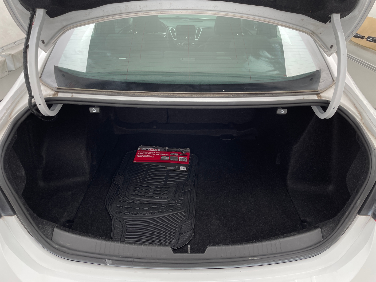 Thumbnail: 2023 Chevrolet Malibu - 7