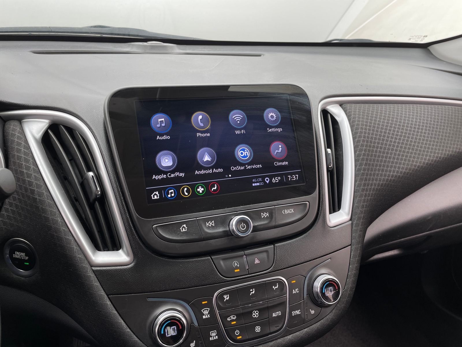 Thumbnail: 2023 Chevrolet Malibu - 4