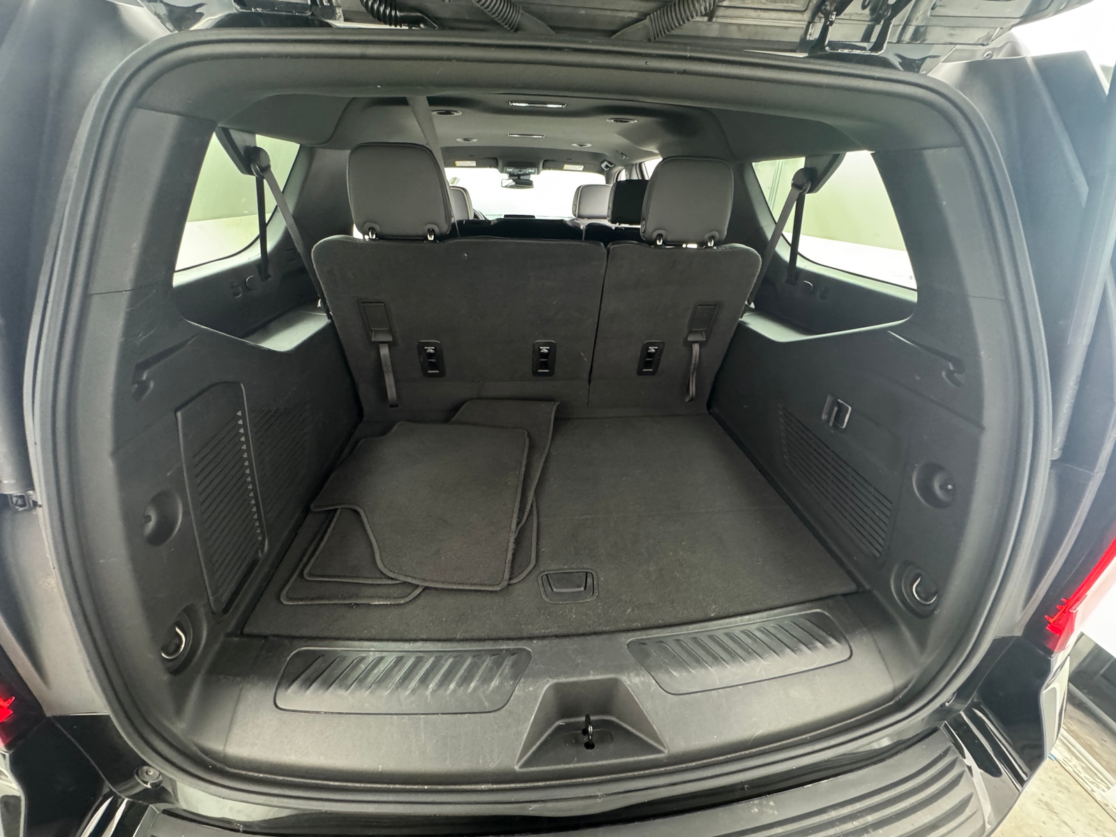 Thumbnail: 2024 GMC Yukon XL - 6