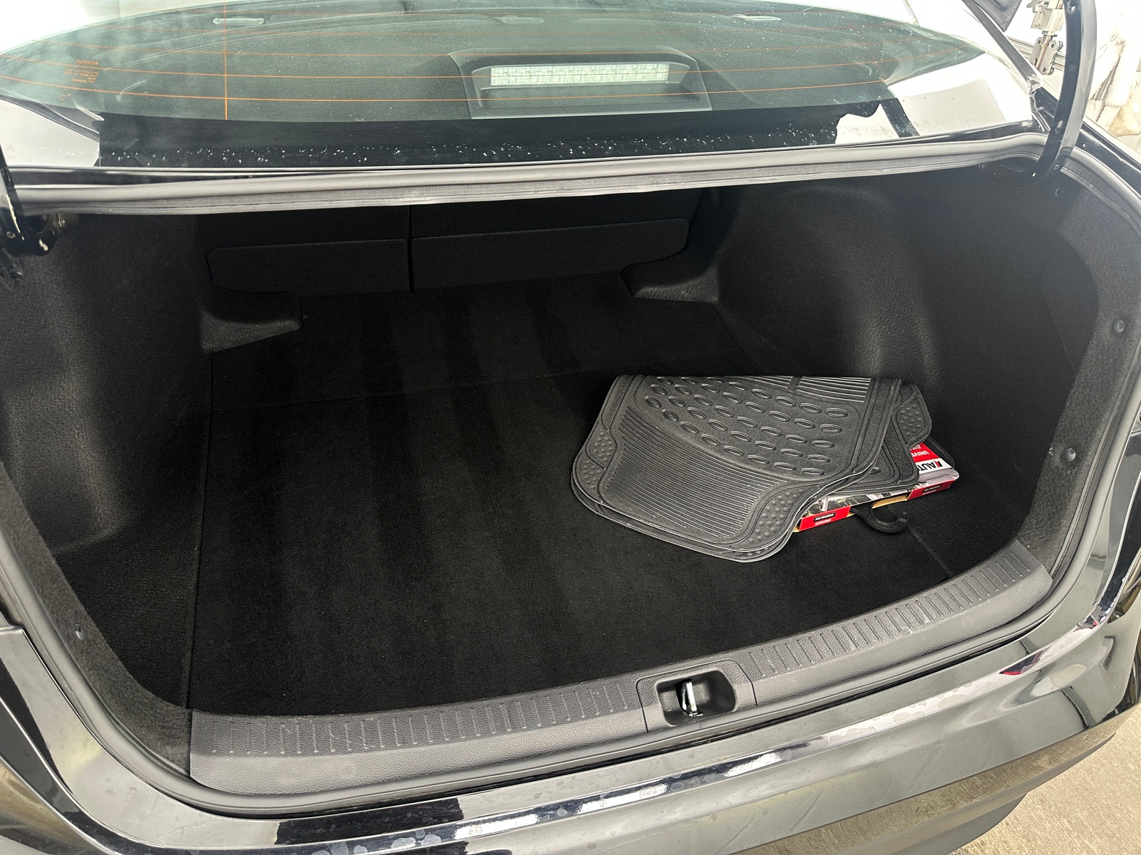 Thumbnail: 2024 Toyota Corolla - 7