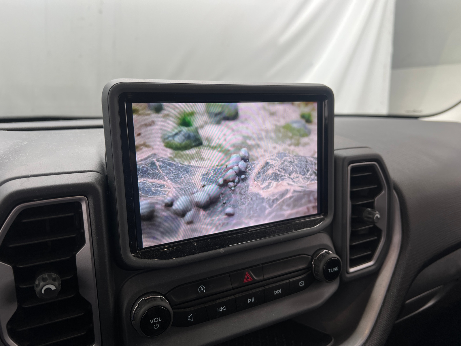 Thumbnail: 2021 Ford Bronco Sport - 4