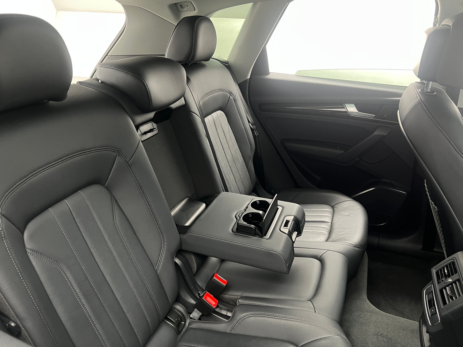 Thumbnail: 2020 Audi Q5 - 5