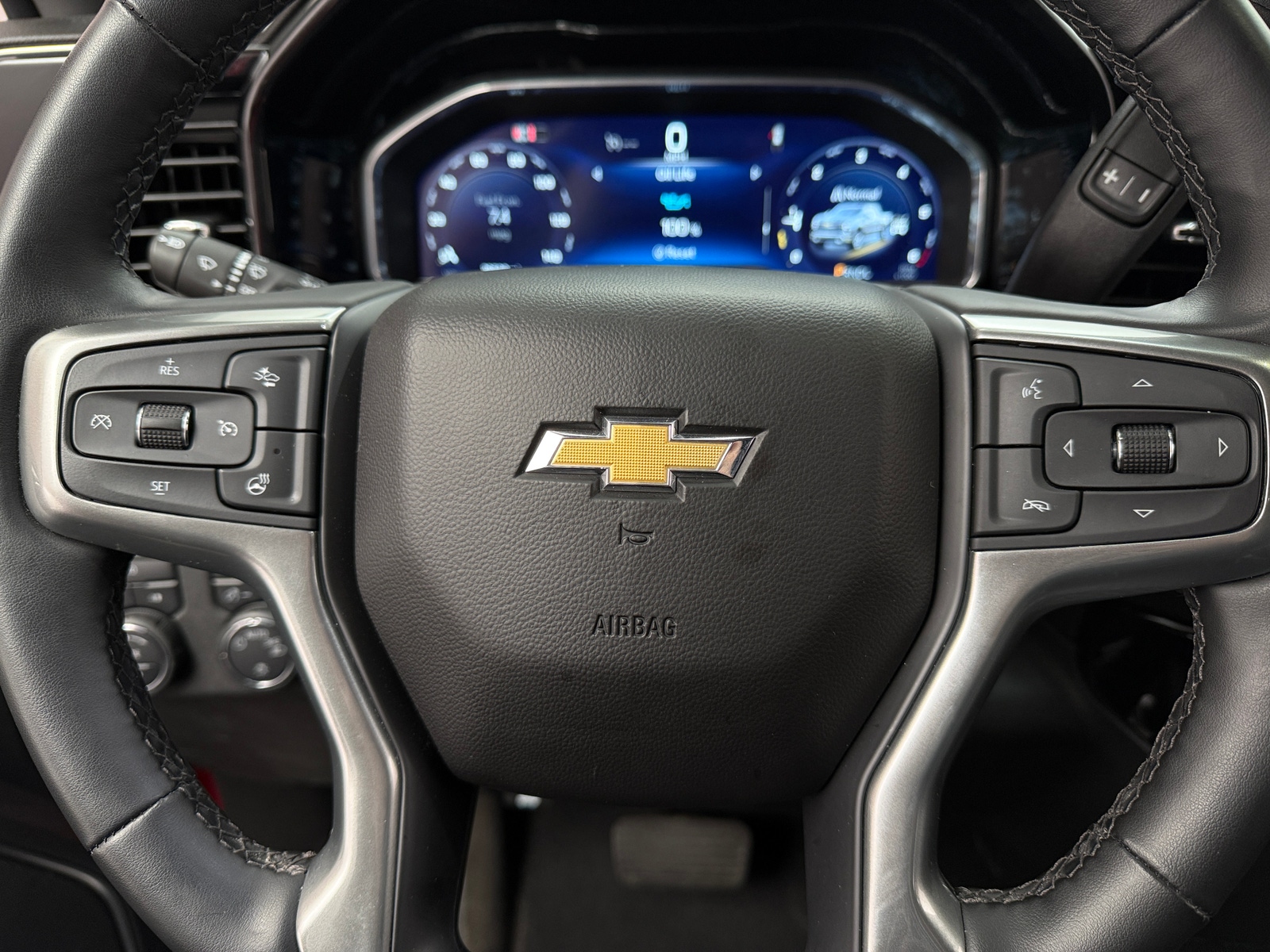 Thumbnail: 2024 Chevrolet Silverado 1500 - 5