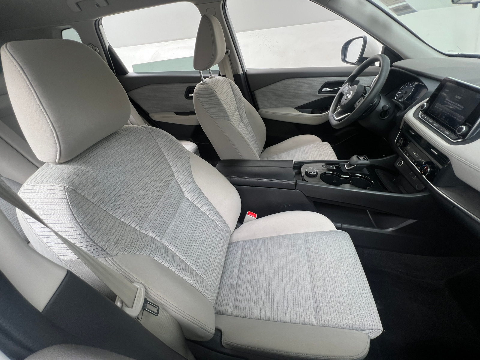 Thumbnail: 2023 Nissan Rogue - 2