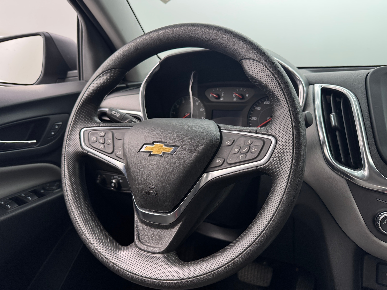 Thumbnail: 2024 Chevrolet Equinox - 5