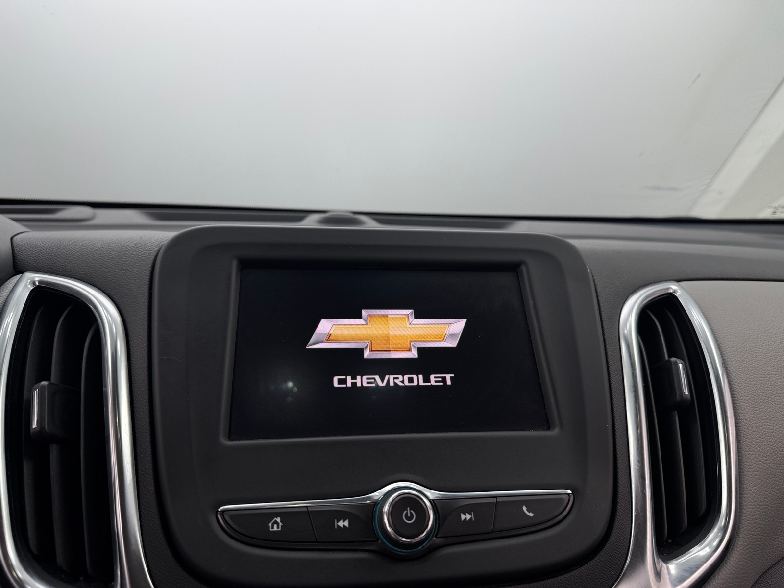 Thumbnail: 2024 Chevrolet Equinox - 4