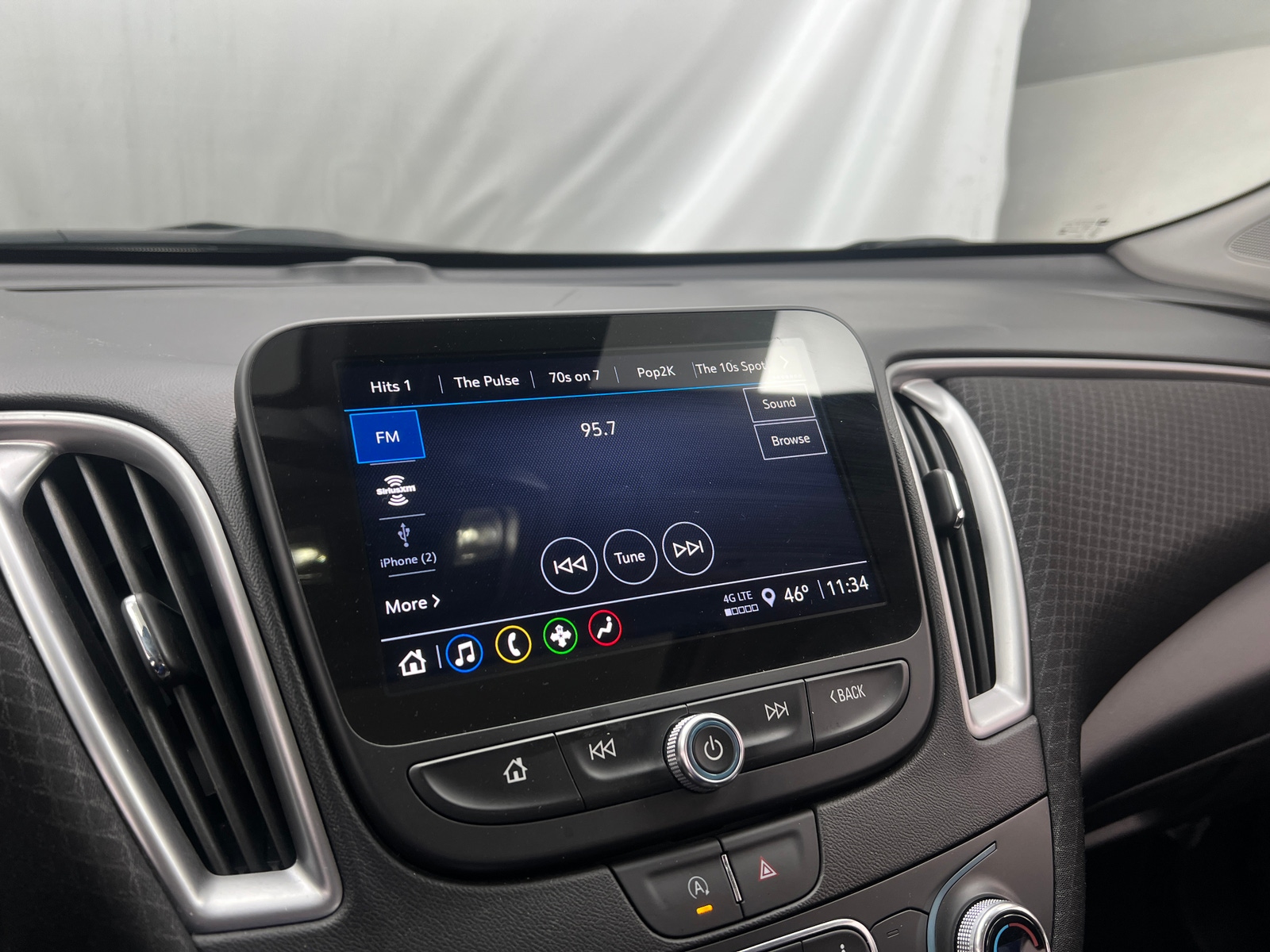 Thumbnail: 2024 Chevrolet Malibu - 4