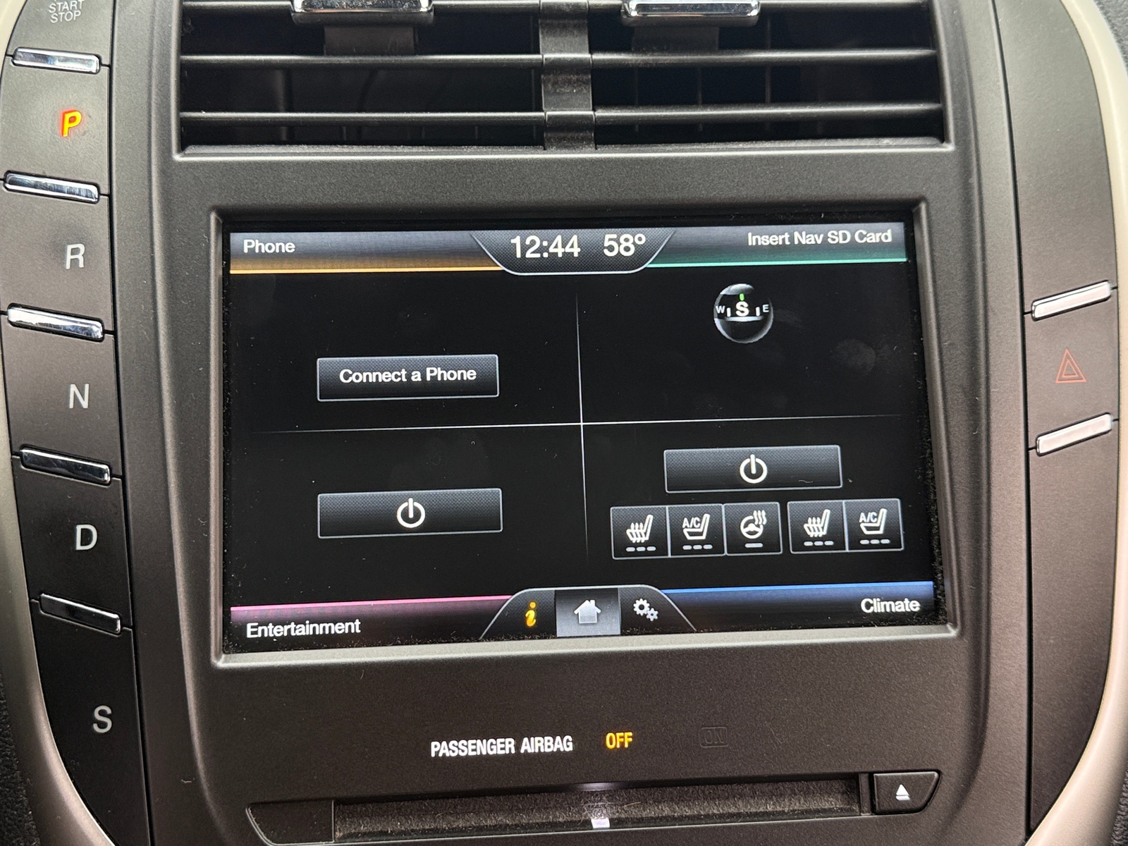 Thumbnail: 2015 Lincoln MKC - 3