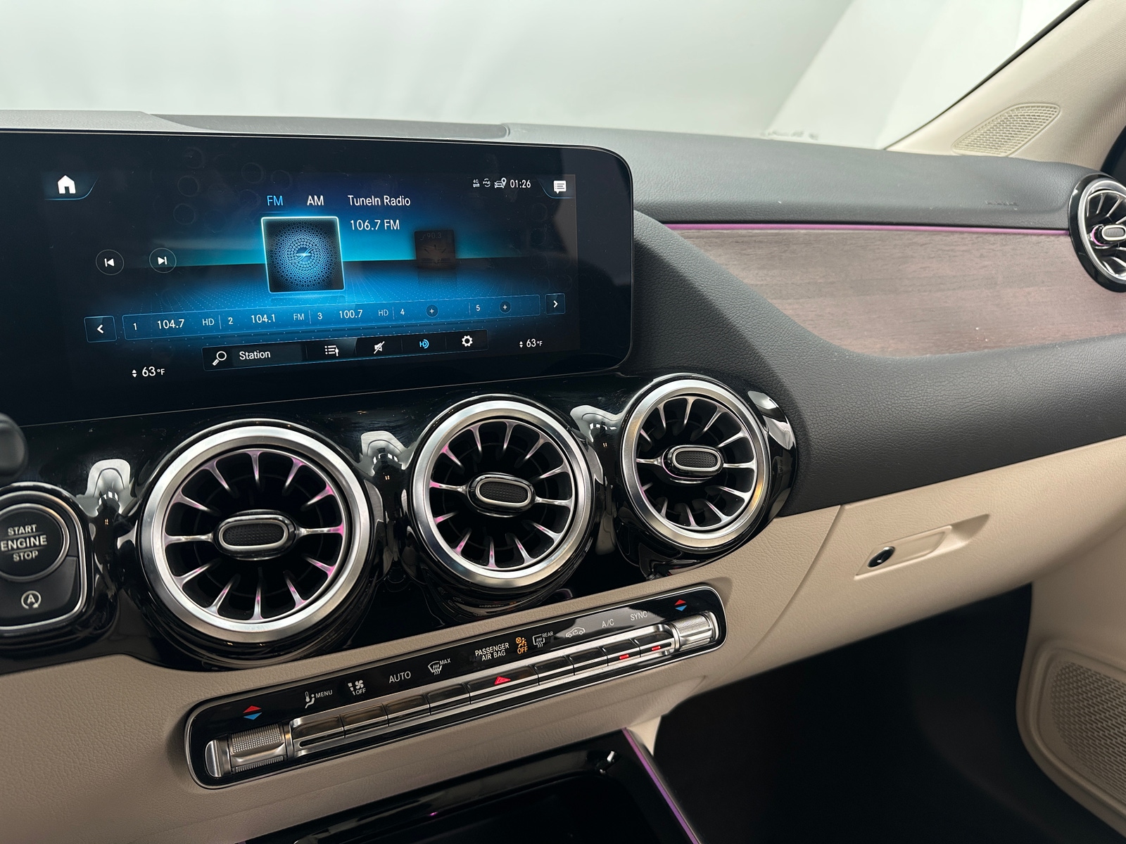 Thumbnail: 2023 Mercedes-Benz GLA - 3