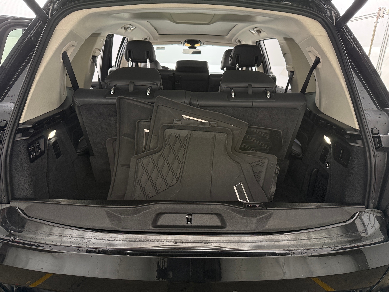 Thumbnail: 2020 BMW X7 - 6