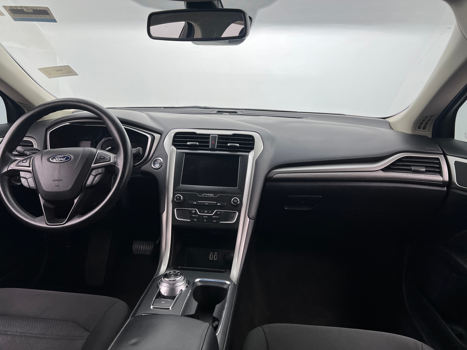 Thumbnail: 2020 Ford Fusion - 3