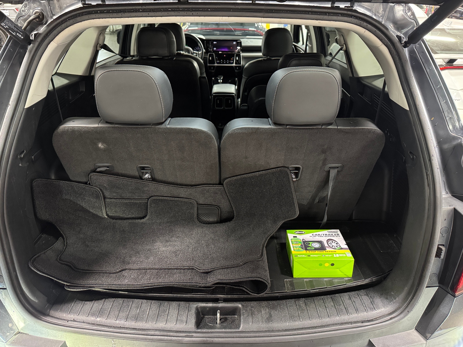 Thumbnail: 2022 Kia Sorento - 6