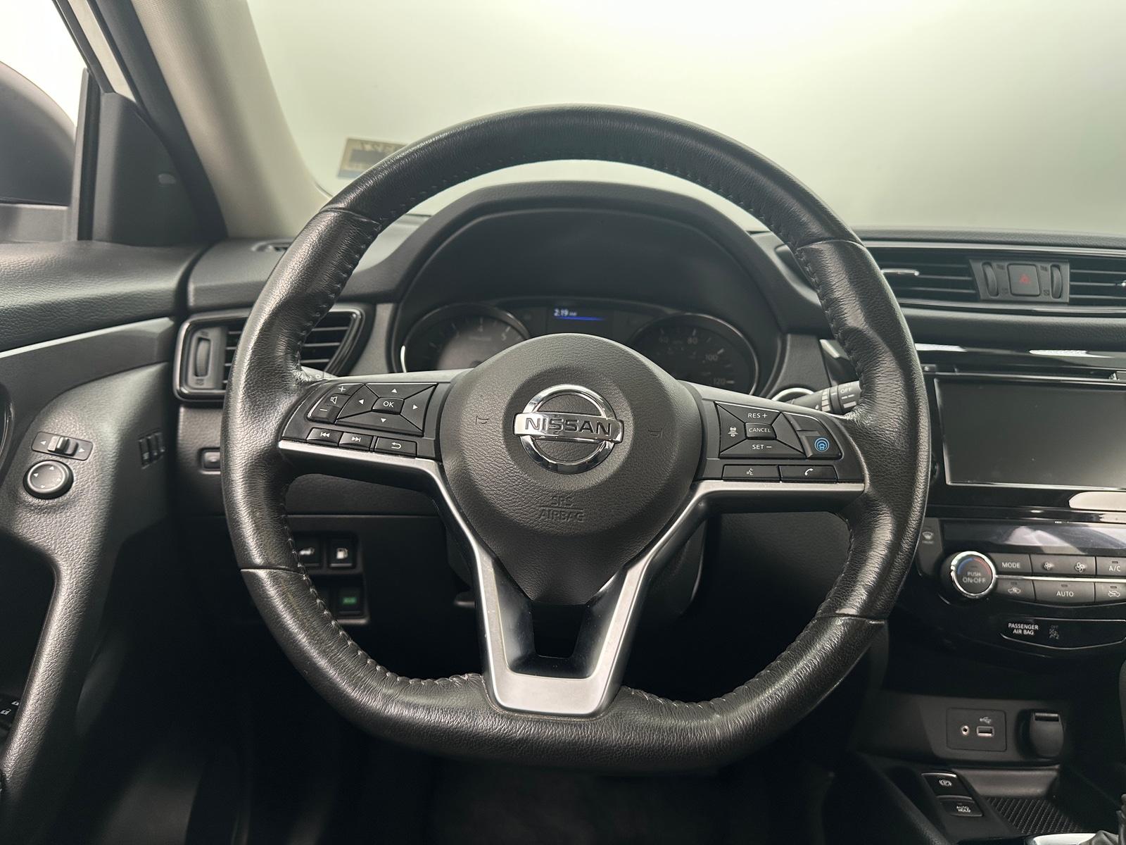 Thumbnail: 2019 Nissan Rogue - 5