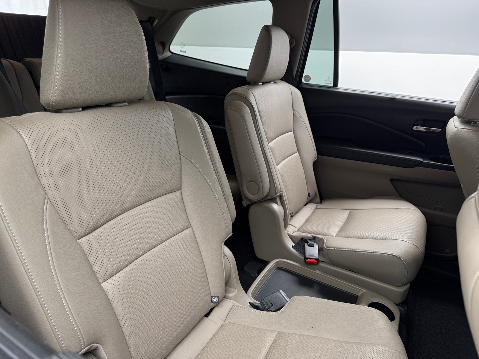 Thumbnail: 2019 Honda Pilot - 5