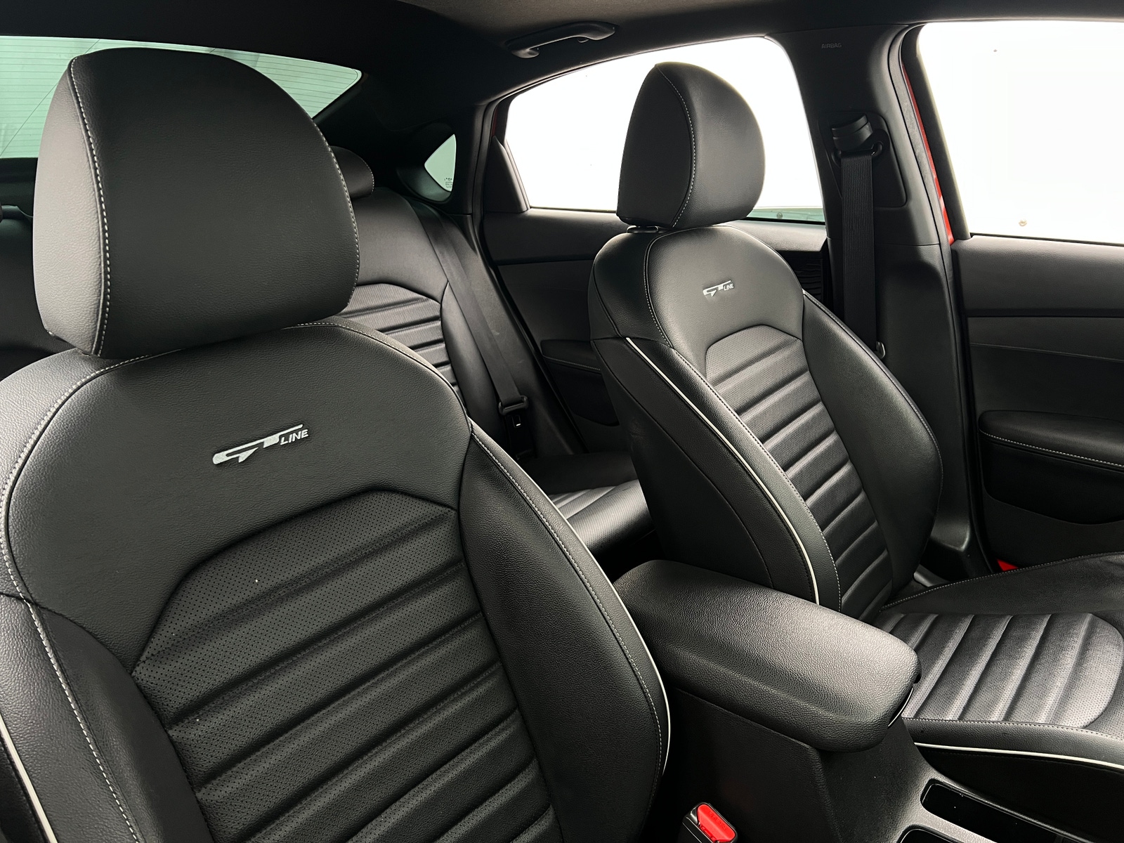 Thumbnail: 2022 Kia Forte - 2