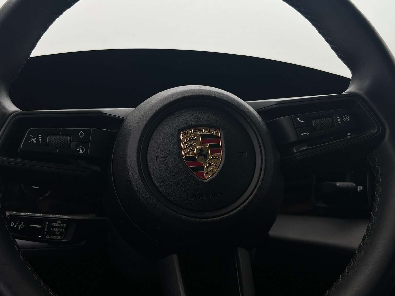 Thumbnail: 2020 Porsche Taycan - 4