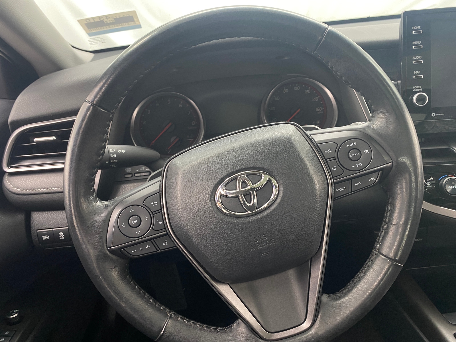 Thumbnail: 2022 Toyota Camry - 4