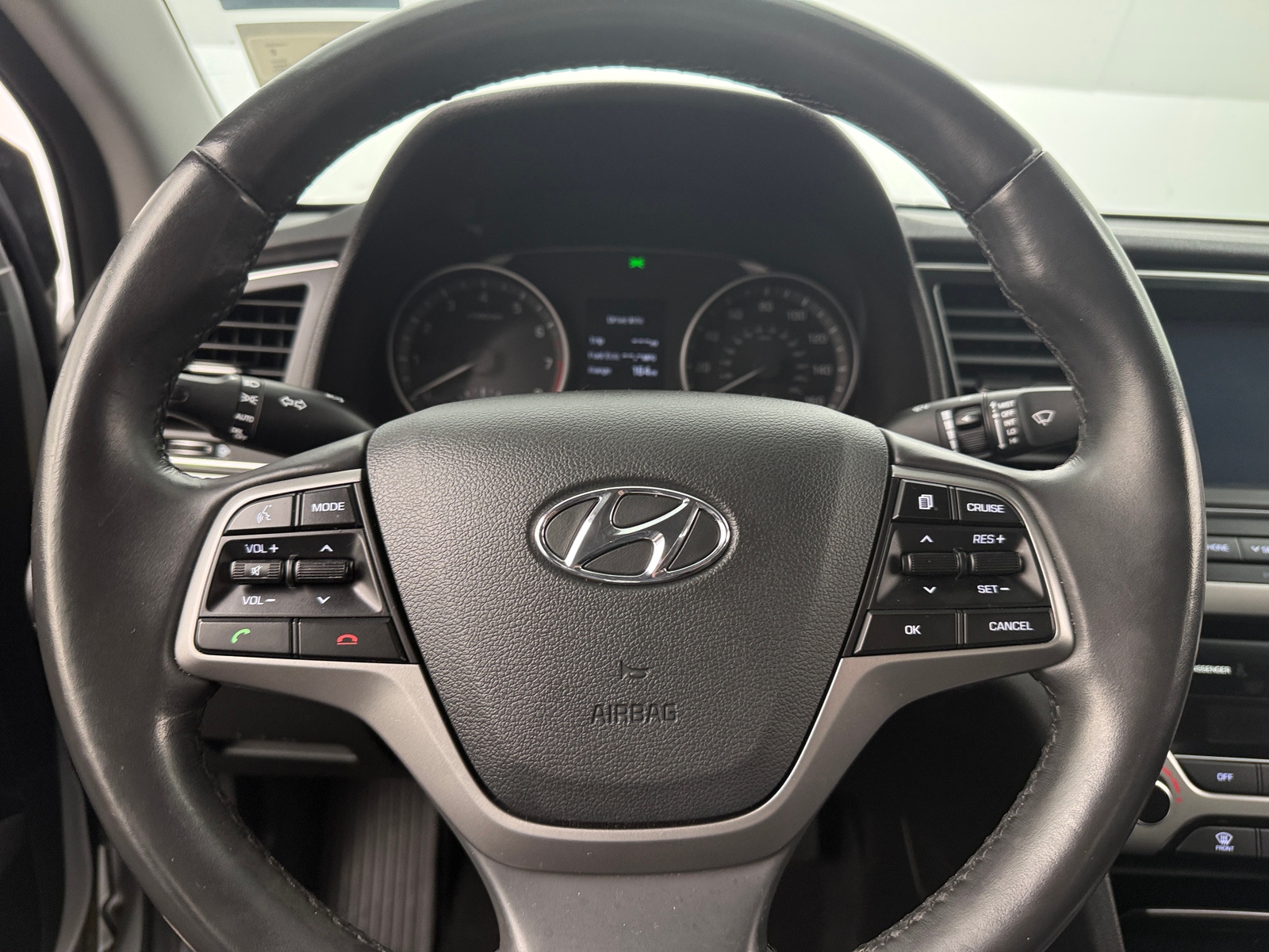 Thumbnail: 2018 Hyundai Elantra - 5
